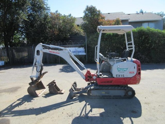 2016 TAKEUCHI TB216 EXCAVATOR