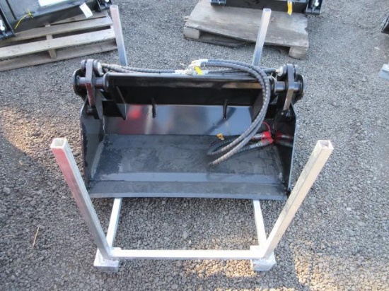 2025 ABOSS 36'' MINI SKID STEER 4-IN-1 BUCKET (UNUSED)