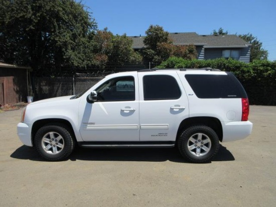 2013 GMC YUKON SLT 4X4