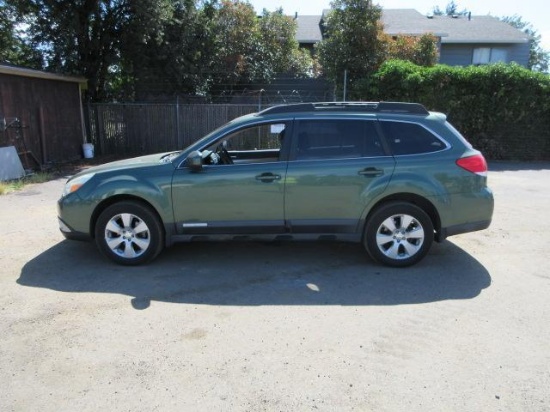 2010 SUBARU OUTBACK AWD