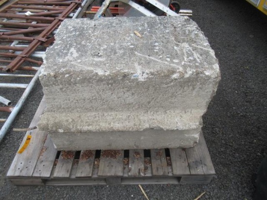 34'' X 2' X 2' CONCRETE BARRIER BLOCK