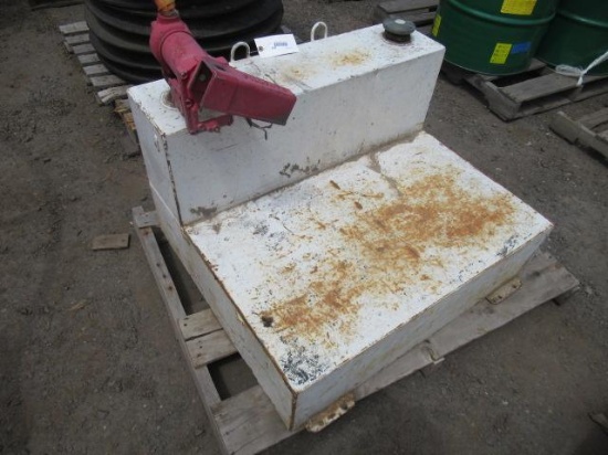 TRUCK BED SLIP TANK W/ PUMP