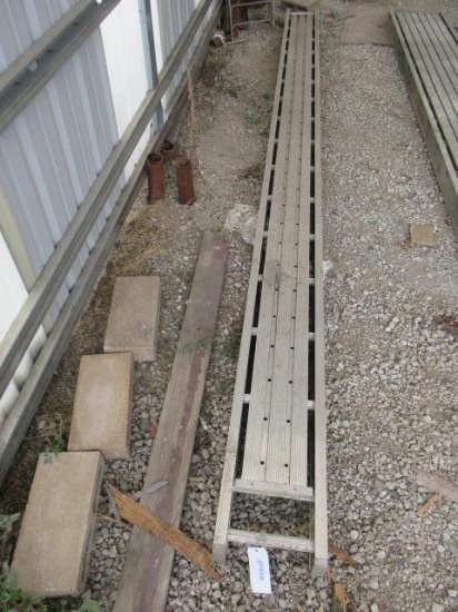 COLUMBIA 16' ALUMINUM SCAFFOLDING PLANK