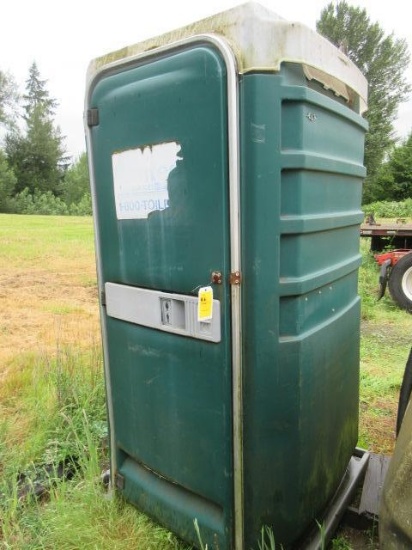 PORTABLE TOILET