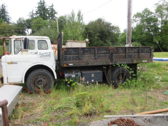 1981 FORD C8000 14' FLATBED DUMP *RUNNING CONDITION UNKNOWN