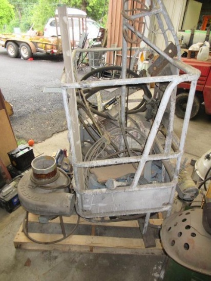 PNEUMATIC MAN BASKET