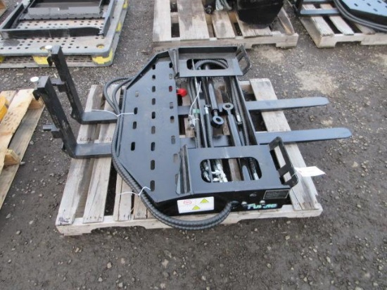 2025 FUTURE FT-SF60 SKID STEER SHIFT FORK ATTACHMENT W/60'' X 3'' FORKS ...
