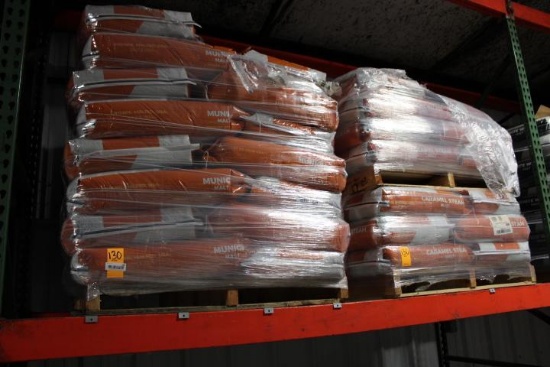 (2) PALLETS OF GREAT WESTERN MALTING MUNICH MALT