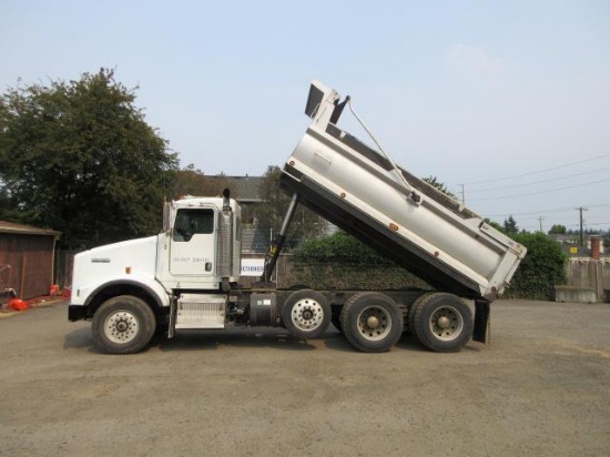 2007 KENWORTH T800 DUMP TRUCK
