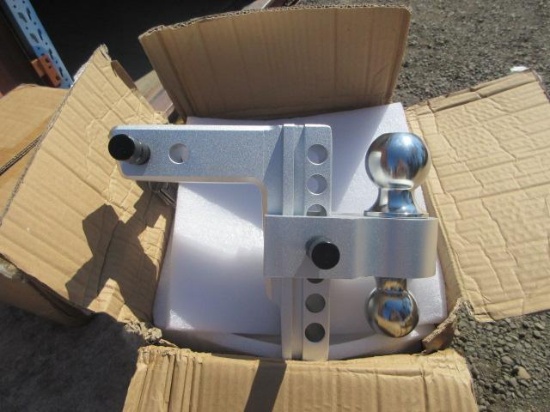 ALUMINUM DROP HITCH W/ 2'' & 2 5/16'' BALLS & (2) LOCKING PINS W/ KEYS (UNUSED)