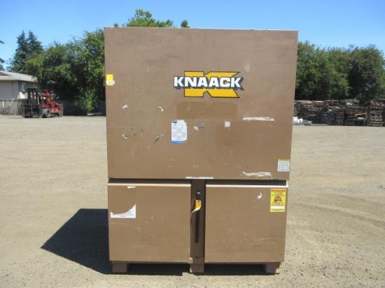 5' X 45'' X 83'' KNAACK BOX W/ FORK POCKETS
