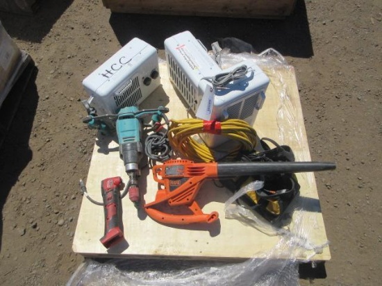 (3) SPACE HEATERS, EXTENSION CORD, BLACK & DECKER ELECTRIC LEAF BLOWER, & CORDED BRAKE HAMMER