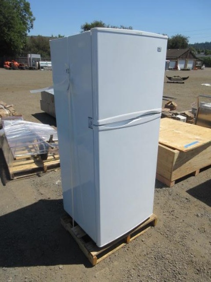 REFRIGERATOR/FREEZER