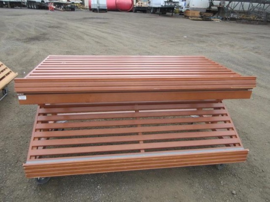6' X 45'' X 34'' WOOD FOLDING DISPLAY RACK