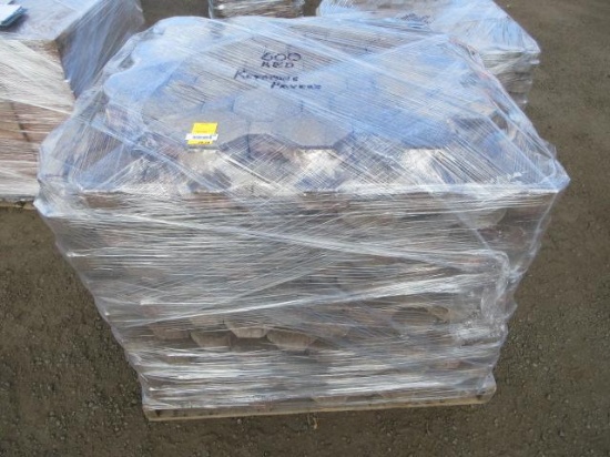 APPROX (600) RED KEYSTONE PAVERS