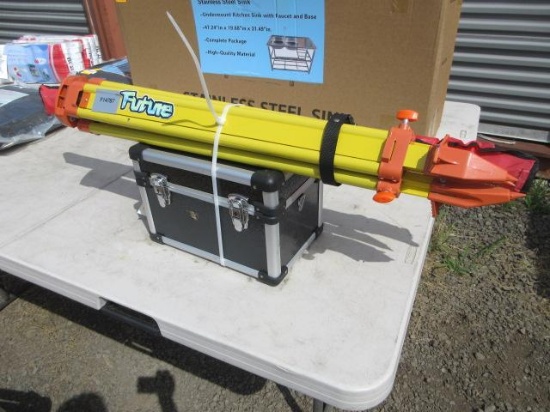 FUTURE LASER LEVEL KIT W/ LASER, TRI-STAND & MEASURING STICK (UNUSED)