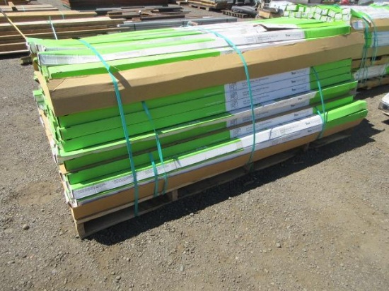 TREX TRANSCEND 8' UNIVERSAL TOP/BOTTOM RAILS W/ 8' ACCESSORY INFILL KITS (UNUSED)