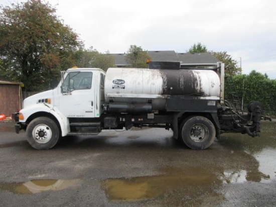 2002 Sterling Acterra Asphalt Spreader Truck