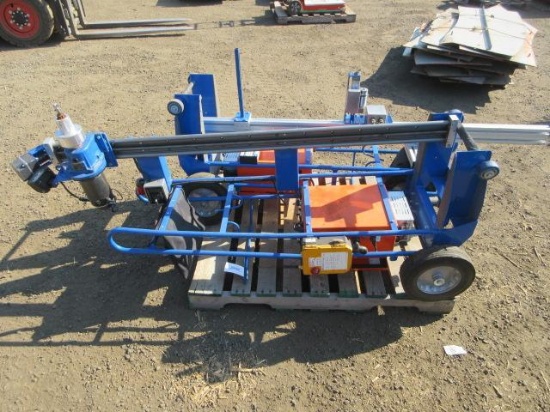 (2) CBS ARC ELECTRIC LIFTS *POWER CORDS CUT, OPERATING CONDITION UNKNOWN*