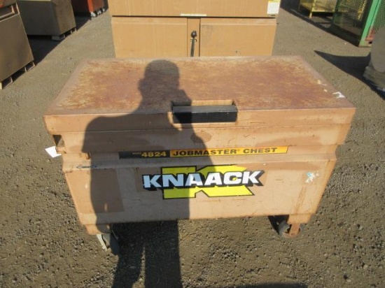 KNAACK 4824 48'' X 24'' X 36'' TALL JOBSITE STORAGE BOX ON CASTERS