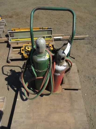 OXYACETYLENE TORCH CART W/ BOTTLE, LEADS, REGULATORS & TORCH