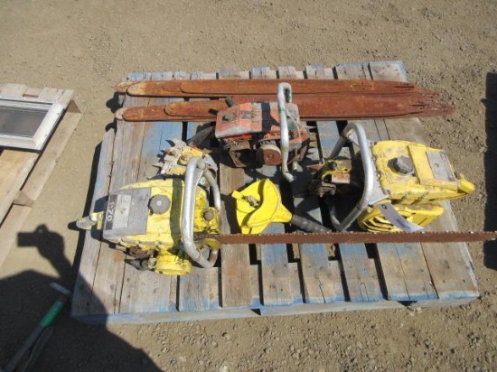 (3) GAS CHAINSAWS & ASSORTED CHAINSAW PARTS *OPERATING CONDITION UNKNOWN*