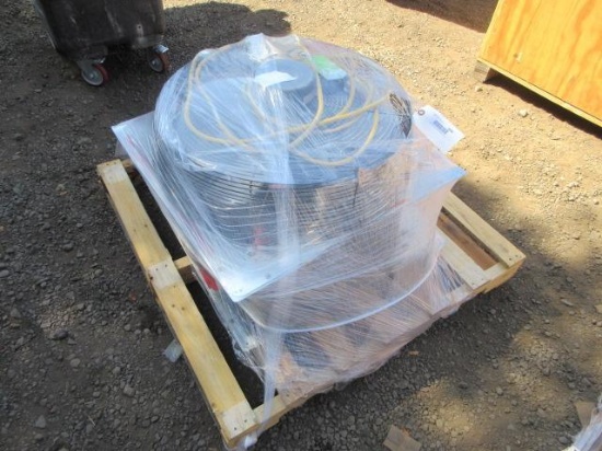 (2) 24'' INDUSTRIAL WALL MOUNT FANS W/ MOUNTING FRAMES