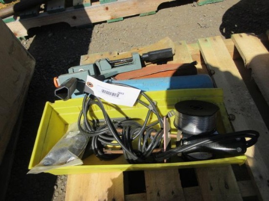 LINCOLN ARC TORCH, WELDING LEAD HEADS, & ASSORTED WELDING ROD & ALUMINUM WIRE