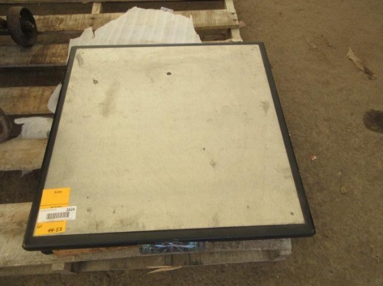 (2) FAIRBANKS 250LB PLATFORM SCALES W/ DIGITAL READ-OUT *1 W/ DAMAGED READ-OUT SCREEN*