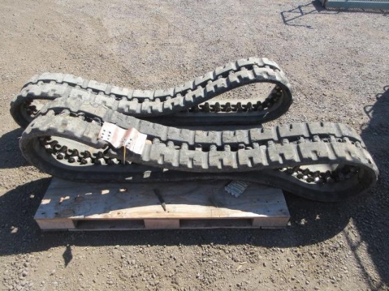 12'' Wide Rubber Tracks Off Kubota Skid Steer *1 Track Broken*