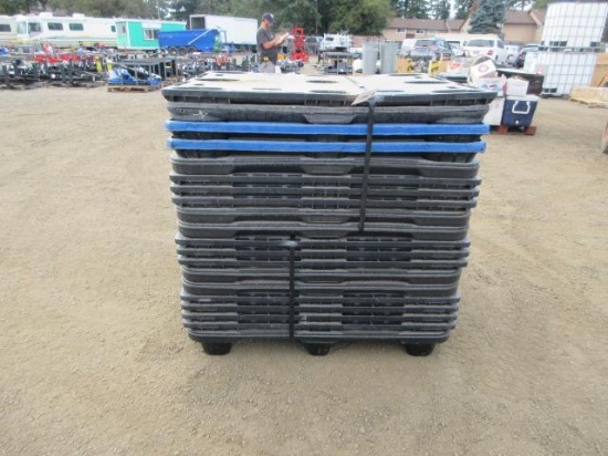(20) 48'' X 40'' PLASTIC PALLETS