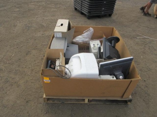 ASSORTED COMPUTER MONITORS, KEYBOARDS & COMPUTER PARTS