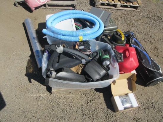 2009 SEA-DOO GTI 150 GAUGE CLUSTER, (2) HANDLES, SHOP VACUUM, GOLF CLUB BAG, GAS CAN, SPACE HEATER,