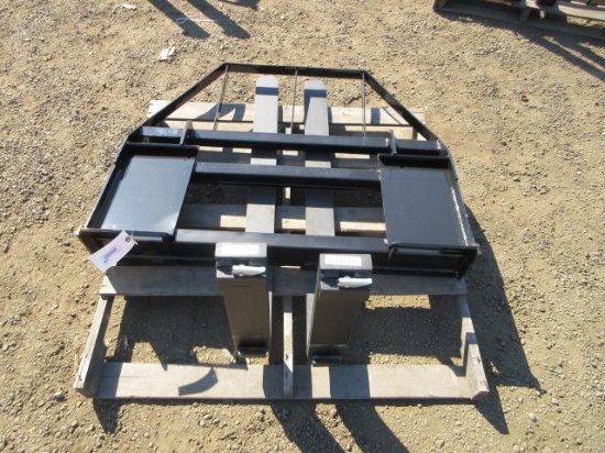 2026 MOWER KING SKID STEER FORK ATTACHMENT W/ 48'' X 4'' FORKS (UNUSED)