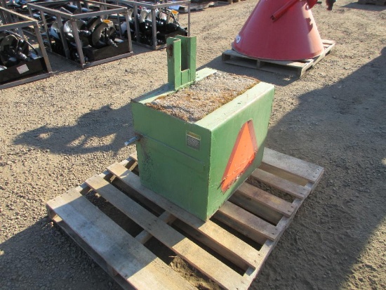 24'' X 18'' X 20'' 3-POINT TRACTOR COUNTERWEIGHT