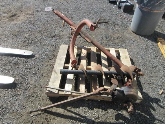 3-POINT PTO AUGER ATTACHMENT W/ 10'' BIT