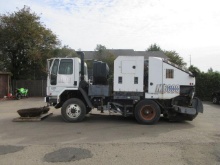 2007 STERLING SC-8000 SCHWARZE M6000 SWEEPER TRUCK