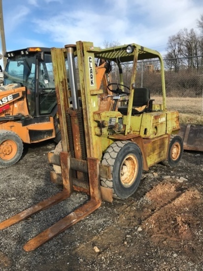 1977 CLARK  C500Y70 FORKLIFT