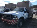 2002 FORD F450SD XL READING