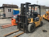 0 CATERP 550 FORKLIFT
