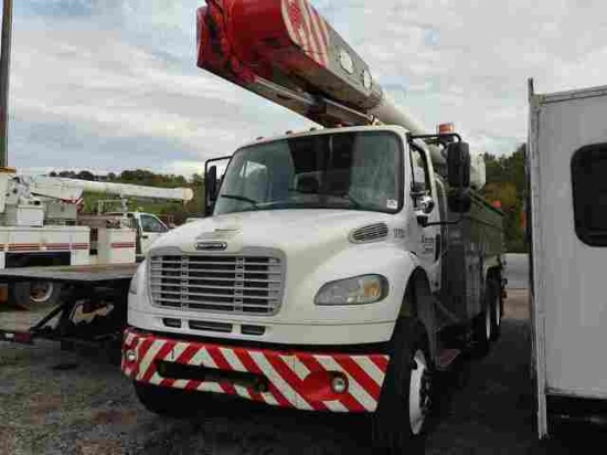 2007 FREIGH M2-106 ALTEC BUCKE