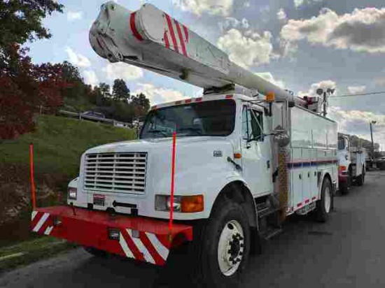 1999 INTERN 4900 ALTEC BUCKET