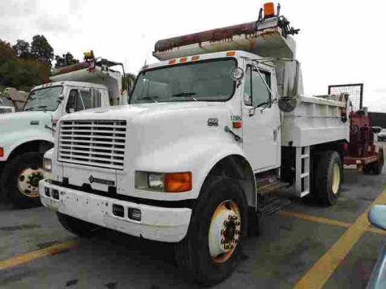 2000 INTERN 4900 READING U-24-