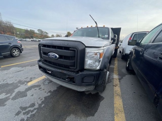 2011 Ford F550 SD LARIAT