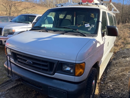2006 Ford E250 Vans