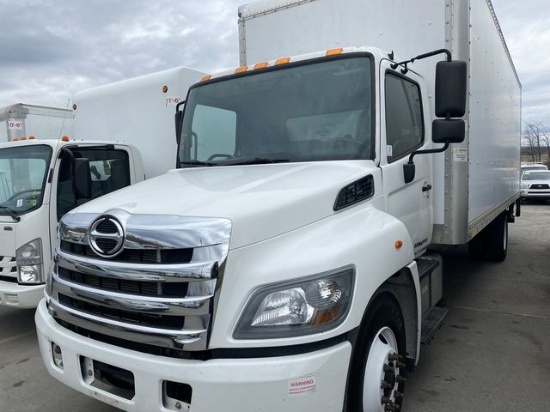2018 HINO 268