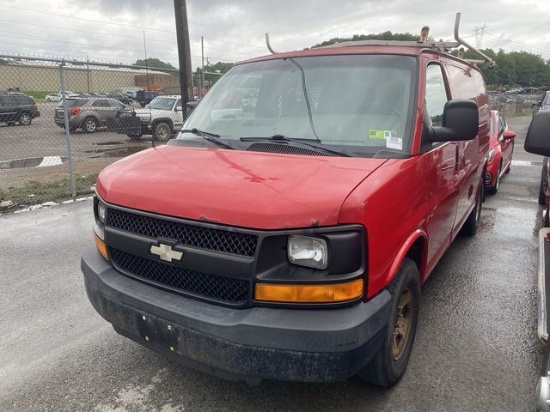 2008 Chevrolet G2500 Vans RWD 2500 135" RWD