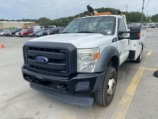 Ford Super Duty F-550 DRW XL