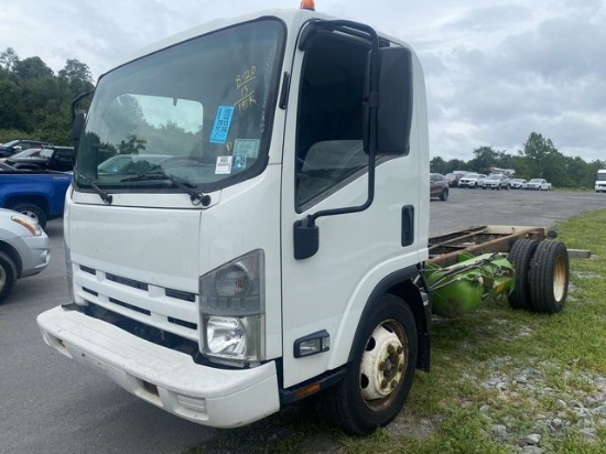 2013 Isuzu NPR HD