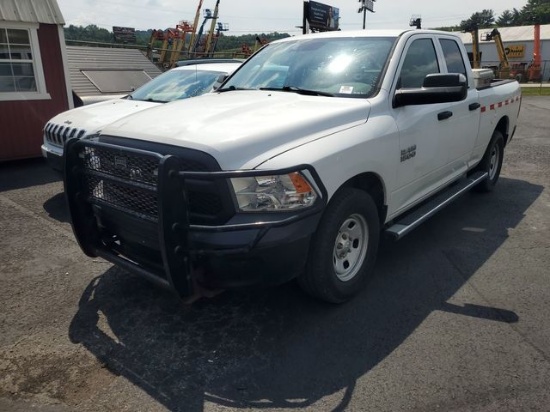 2015 Ram 1500 4X4 QUAD CAB 4WD